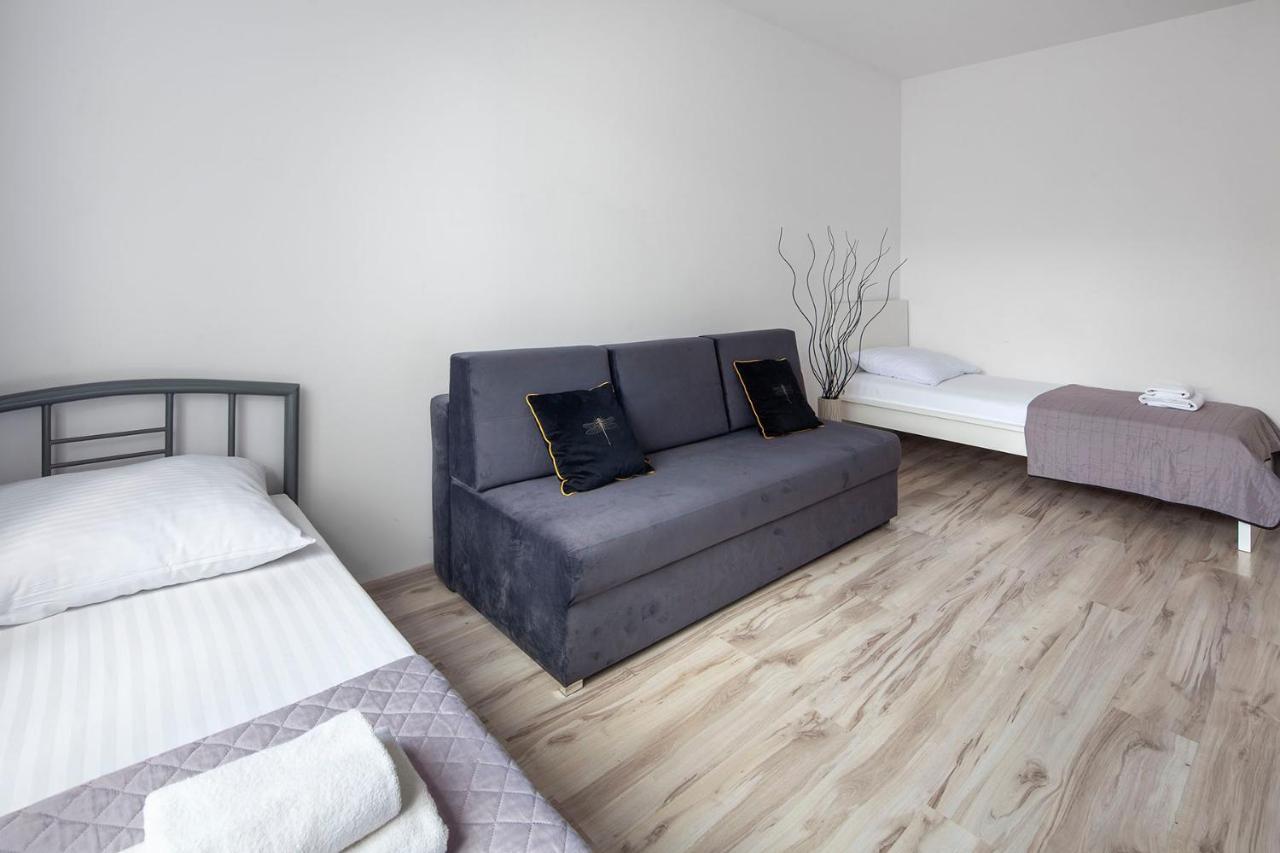 Sleepy3City Apartments 10 Lutego 23 Gdynia Bagian luar foto
