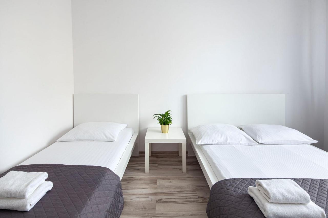 Sleepy3City Apartments 10 Lutego 23 Gdynia Bagian luar foto