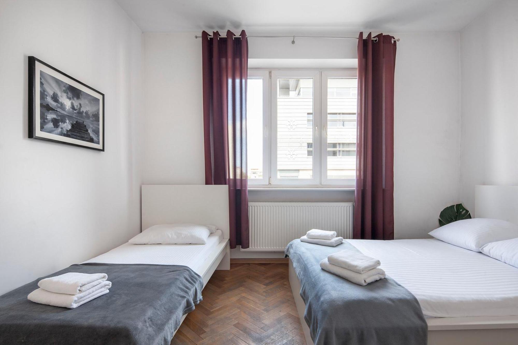 Sleepy3City Apartments 10 Lutego 23 Gdynia Bagian luar foto