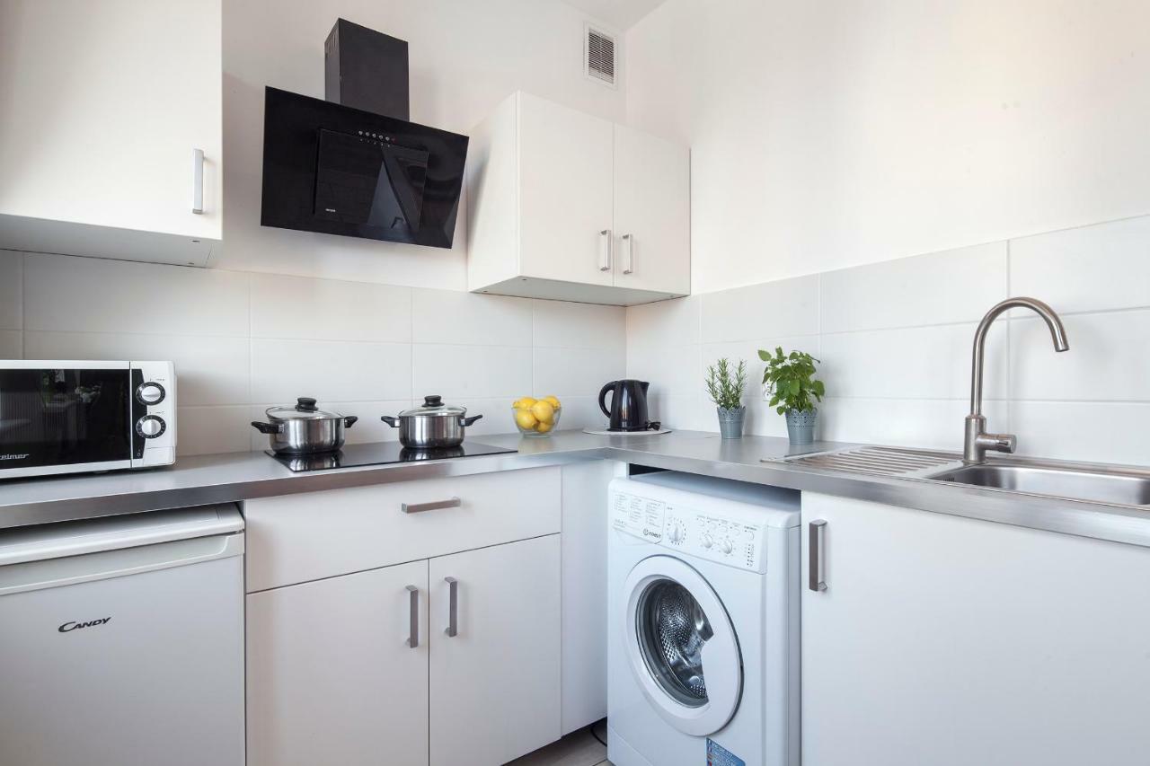 Sleepy3City Apartments 10 Lutego 23 Gdynia Bagian luar foto