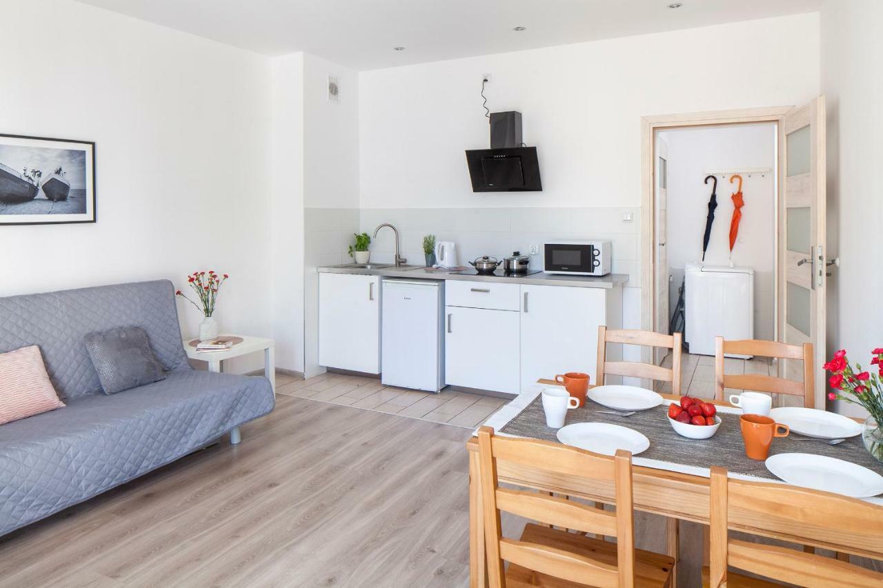 Sleepy3City Apartments 10 Lutego 23 Gdynia Bagian luar foto