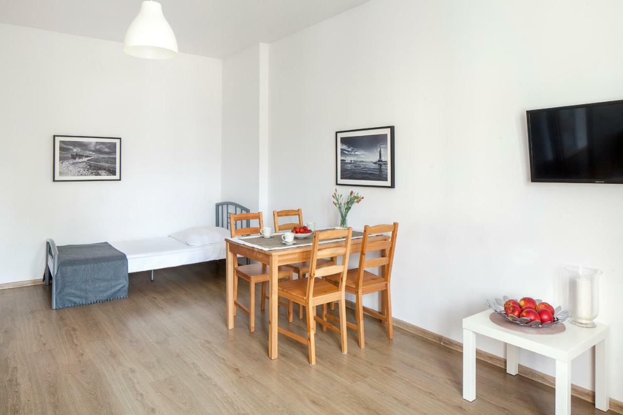 Sleepy3City Apartments 10 Lutego 23 Gdynia Bagian luar foto