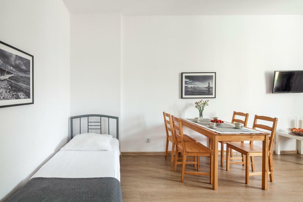 Sleepy3City Apartments 10 Lutego 23 Gdynia Bagian luar foto